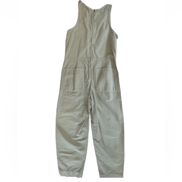 EVERLANE The Fatigue Jumpsuit in Pastel Green 4 - Picture 4 of 9